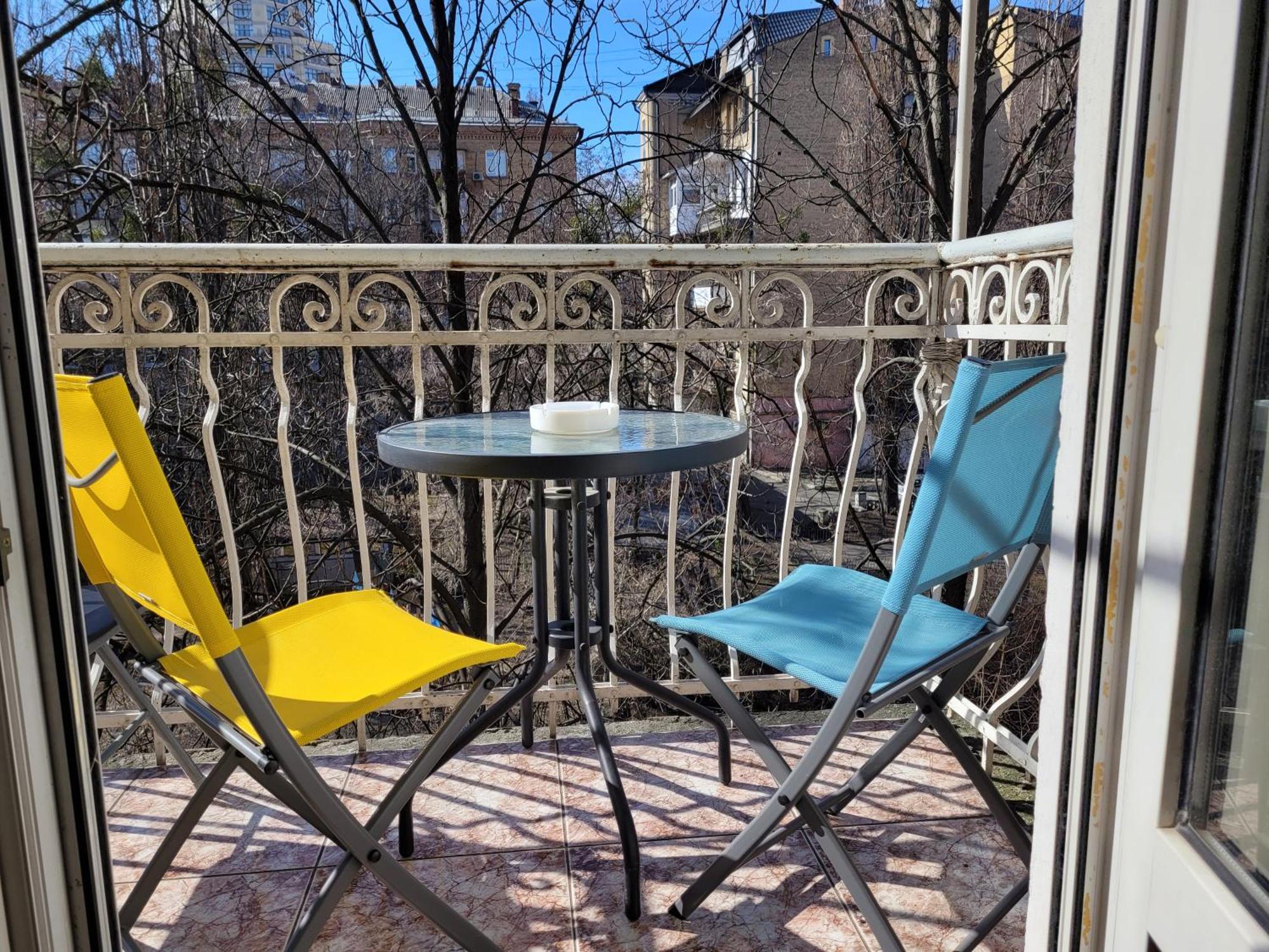 Home Hotel Apartments On Khreshchatyk Area Kiev Esterno foto