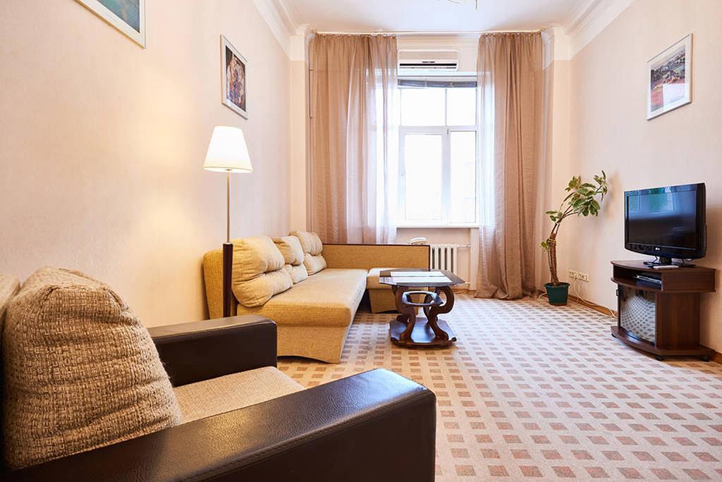 Home Hotel Apartments On Khreshchatyk Area Kiev Esterno foto