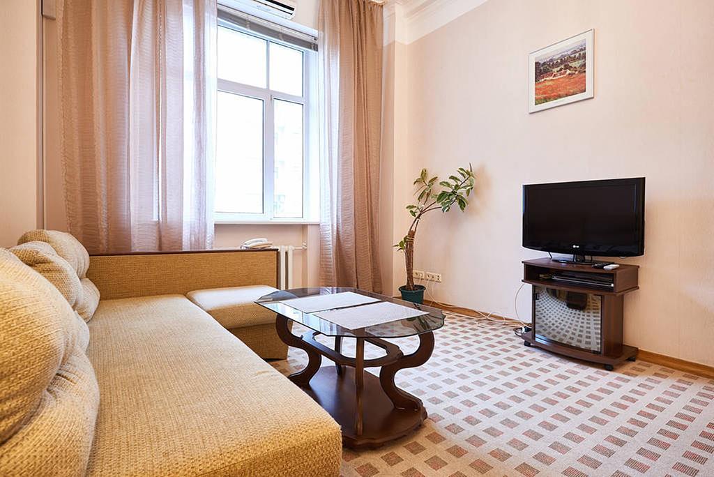 Home Hotel Apartments On Khreshchatyk Area Kiev Esterno foto