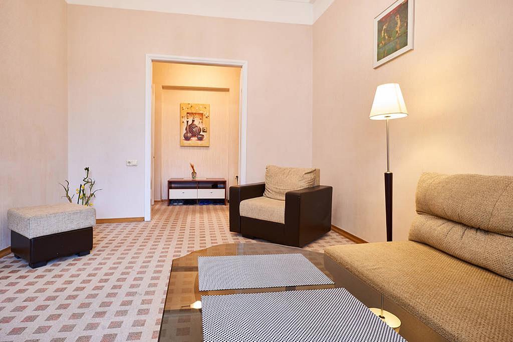 Home Hotel Apartments On Khreshchatyk Area Kiev Esterno foto
