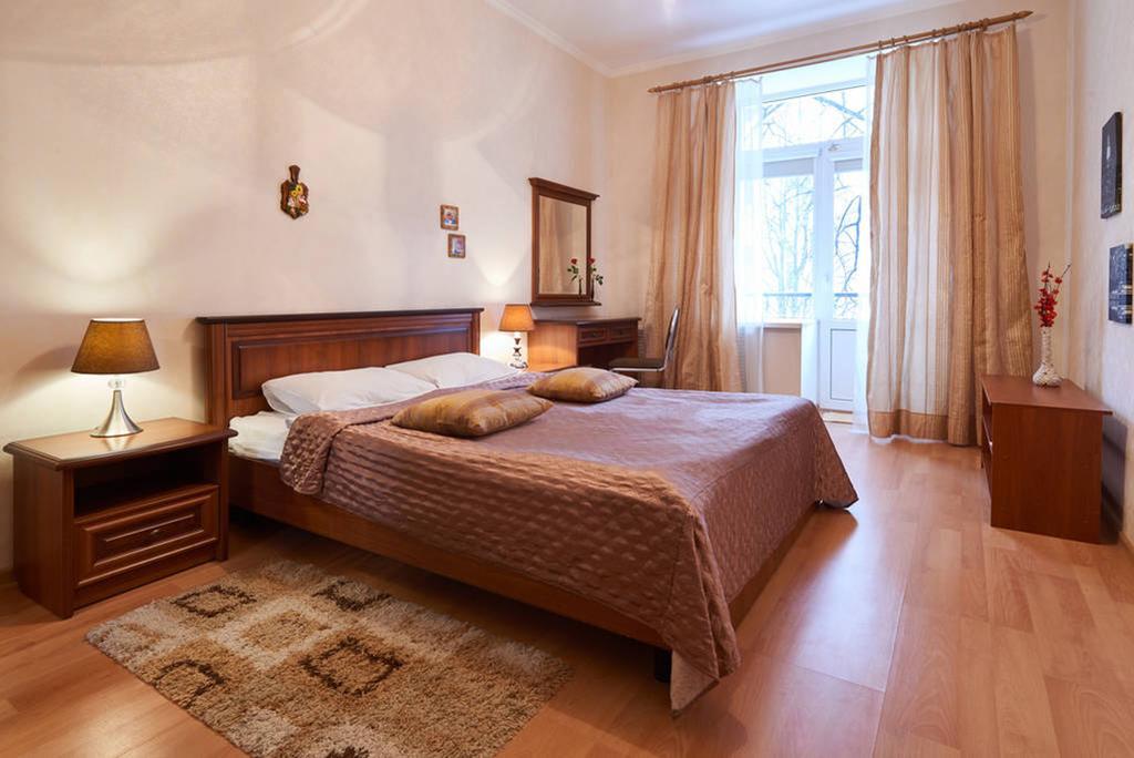 Home Hotel Apartments On Khreshchatyk Area Kiev Esterno foto