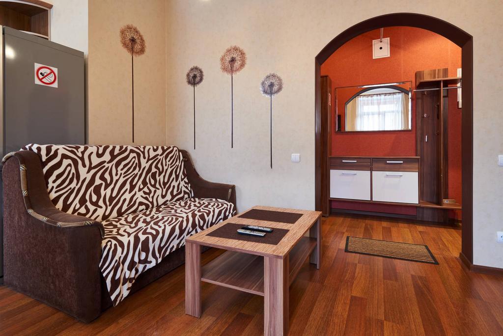 Home Hotel Apartments On Khreshchatyk Area Kiev Esterno foto