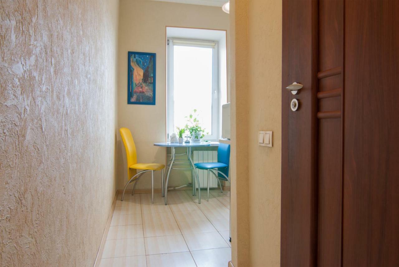 Home Hotel Apartments On Khreshchatyk Area Kiev Esterno foto