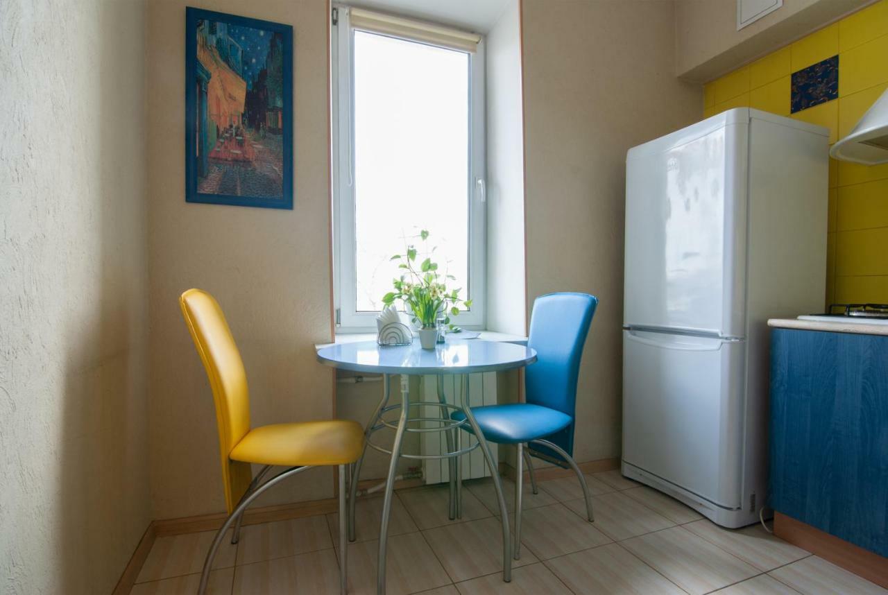 Home Hotel Apartments On Khreshchatyk Area Kiev Esterno foto